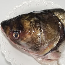 Load image into Gallery viewer, SAMPLE COMBO of (5 +1) lbs. FREE SHIPPING (MIỄN PHÍ MỘT ĐẦU CÁ MÈ 10 TUỔI)